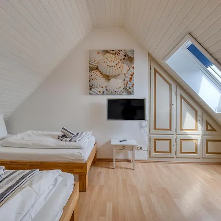 App 2 Strandmuschel * Веннингштедт